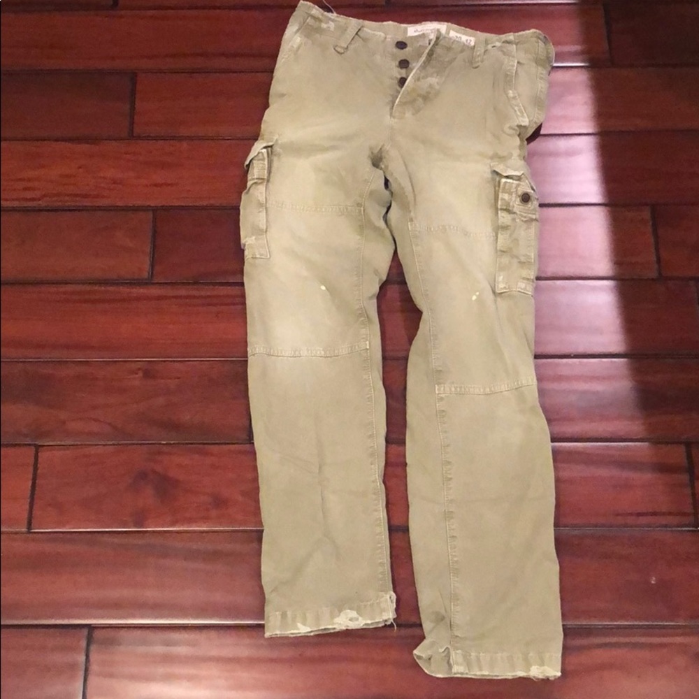 Abercrombie & Fitch Men’s Khakis